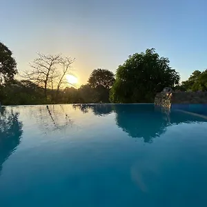 https://afra-reserva-natural.santamartahotels.net