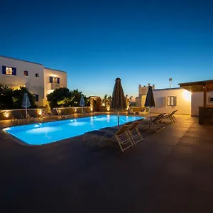 https://stavroulas-studios.hotels-in-mykonosisland.net